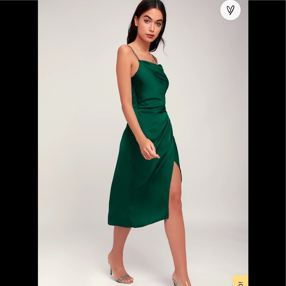 Lulu’s Hollywood Woman Forest Green Satin Midi Dress. Medium